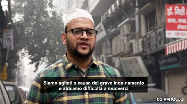Nuova Delhi soffoca nello smog: oltre 60 volte lanorma, scuole chiuse