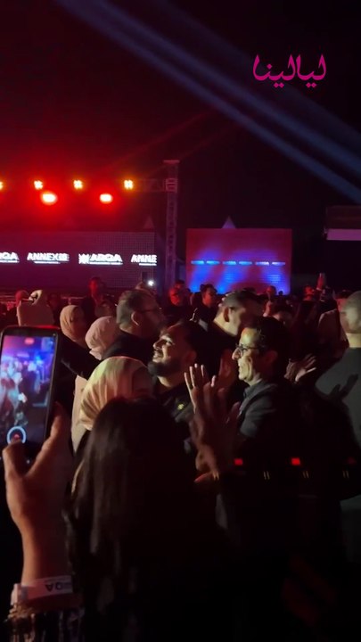 تألق النجم #صابر_الرباعي بأغنيته الشهيرة "الله الله يا بابا" من حفله الأخيرة بسفح الأهرامات 😍