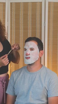 Spooky Halloween Mask for a Frightening Look!