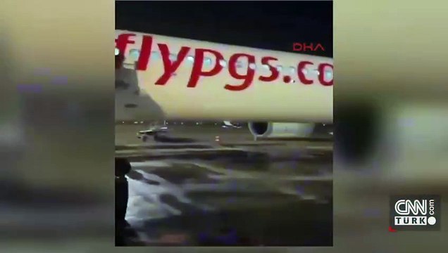 Yolcu uçağında korku dolu anlar | ZORUNLU İNİŞ YAPTI!