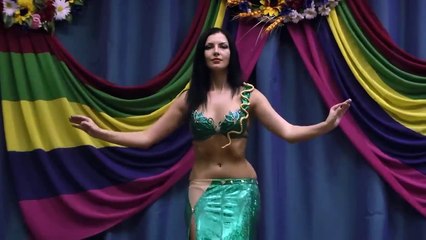 BELLY DANCE_  ABDOMENS   (The Magnificent Abdomens )