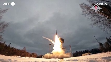 Video di un lancio di prova di un missile balistico diffuso il 1 marzo da esercito russo