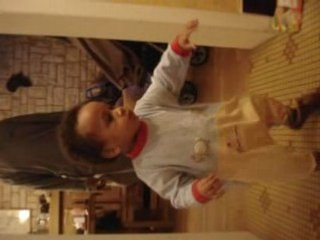 bah vla mon reuf ki pour la premiere fois marche