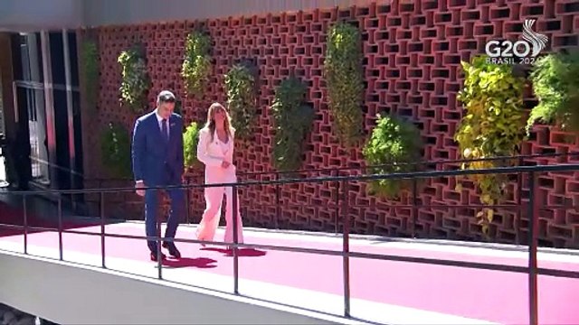 Sánchez busca apoyos en la UE para desbloquear el nuevo equipo de Von der Leyen con Ribera