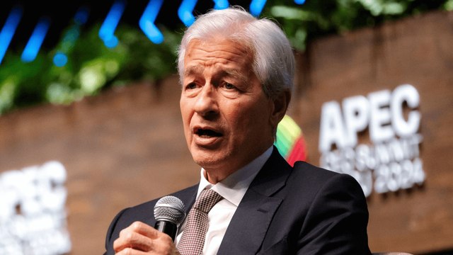 Jamie Dimon says bankers are dancing in the street after Trump win