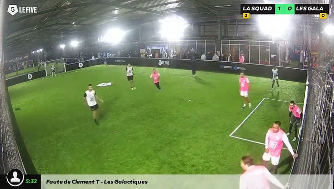 La Squadra - Les Galactiques 18/11 à 20:29 - Football Cruyff (LeFive Bezons)