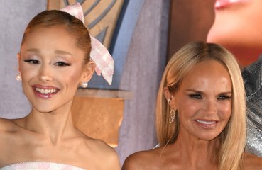 Ariana Grande was 'nervous' when she sat next to Kristin Chenoweth at the 'Wicked' premiere