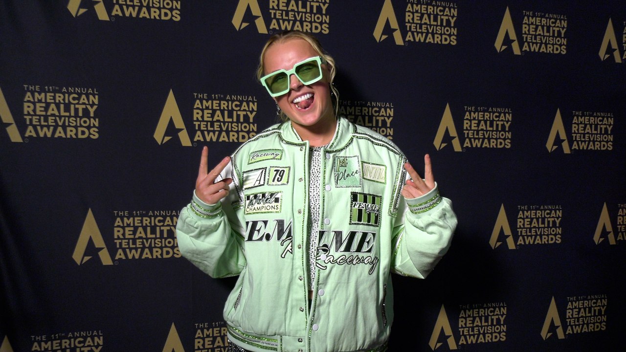 JoJo Siwa "11th Annual American Reality Television Awards" Red Carpet