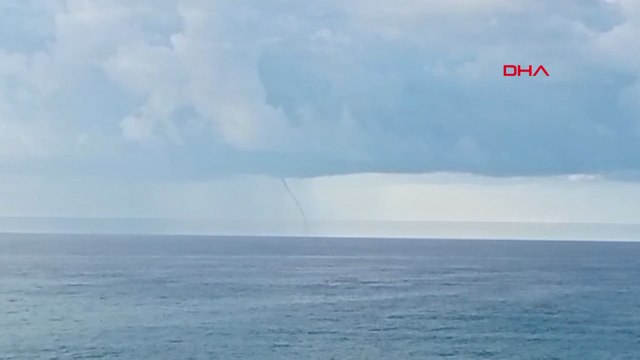 Alanya'da denizde hortum çıktı