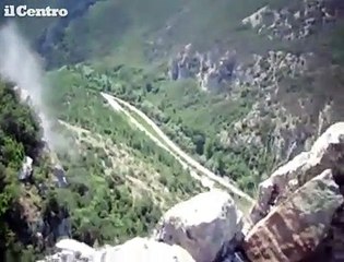 Caduta massi sulla strada