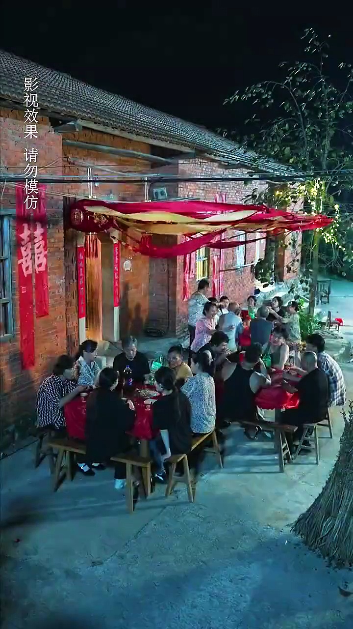 落難千金與山中首富千金的奇幻逆轉