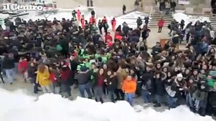 San Gabriele, migliaia di studenti da tutto l'Abruzzo per la benedizione delle penne