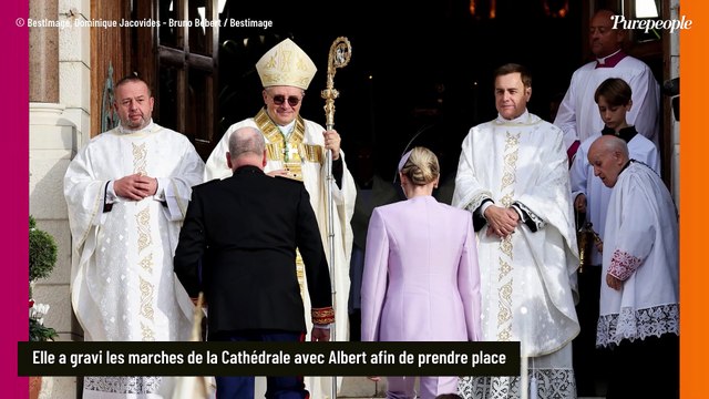 Charlene de Monaco laisse éclater sa complicité avec Stéphanie à la fête monégasque, la princesse rayonne !