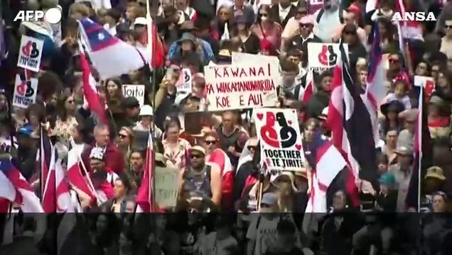 Nuova Zelanda, migliaia di persone in strada per i diritti dei Maori