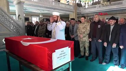 Kalp krizinden ölen 2 güvenlik korucusu toprağa verildi