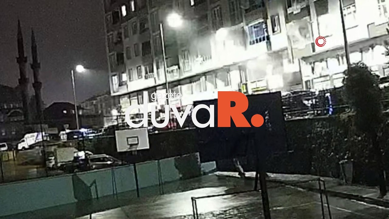 Rize’de meydana gelen heyelan güvenlik kamerasına yansıdı