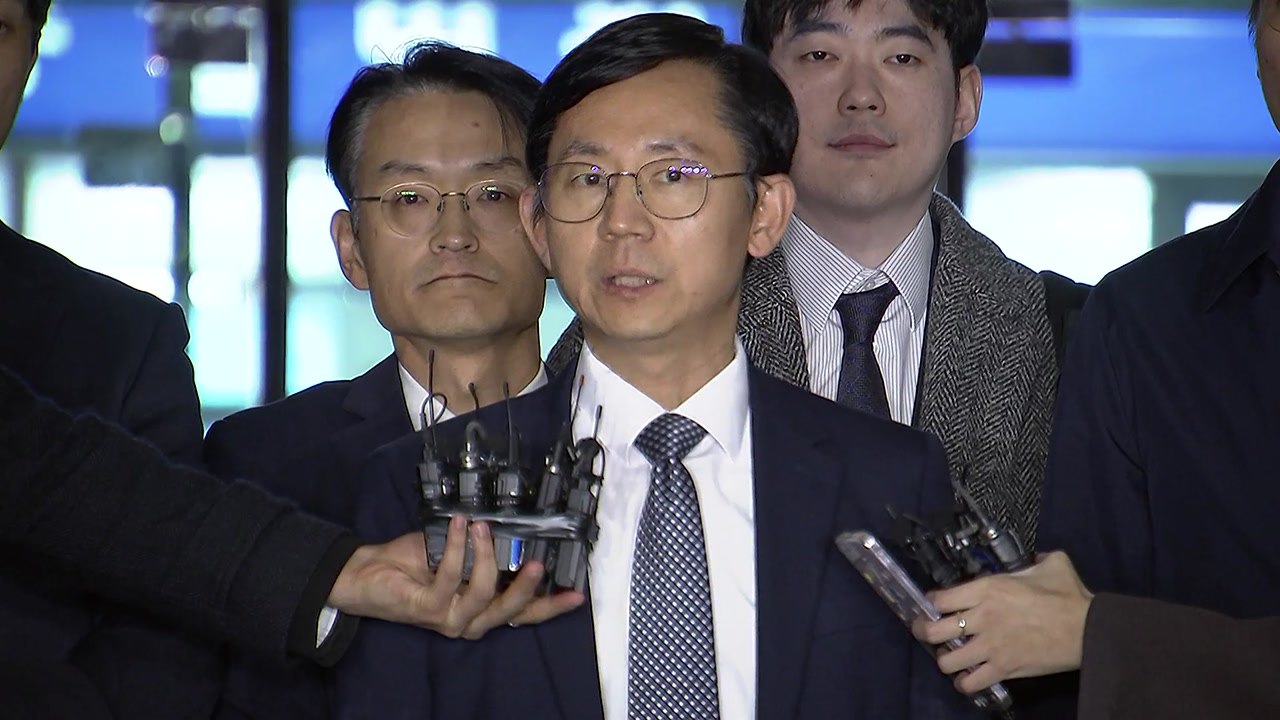 연대 논술 법정 공방..."선의 피해자" vs "공정성 훼손" / YTN