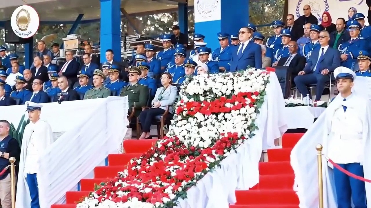 حفل التخرج الموحد لأعوان الشرطة بالمدرسة التطبيقية للشرطة عبد المجيد بوزبيد - الصومعة (البليدة)