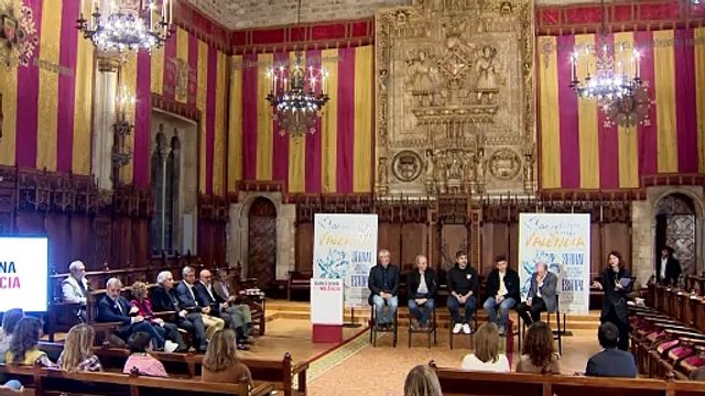 Serrat y Estopa se vuelcan con afectados por la DANA con un concierto benéfico en Barcelona