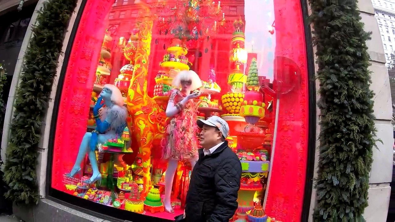 Tour of the Bergdorf Goodman Fifth Avenue Store, New York City During the Holidays - Attractions - TripAdvisor and Booking - TripAdvisor and Booking