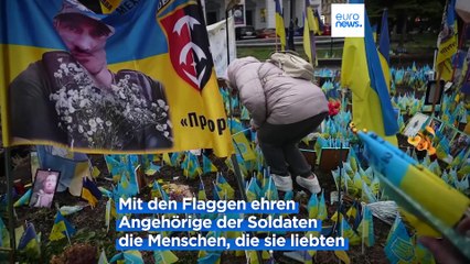 1000 Tage Krieg in der Ukraine: Kiewer Flaggen-Denkmal zu Ehren der gefallenen Soldaten wächst