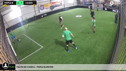 Faute de Yann S - Triple B United