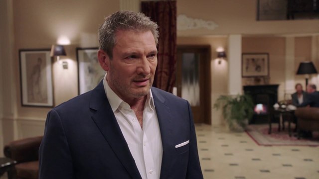 Christoph e i piani per il compleanno di Eleni - Clip puntata 24.10.2024