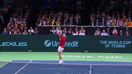 Nadal rolls back the years with incredible shot