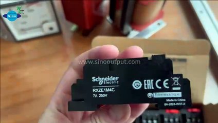 Sinooutput hot sell material relay RXZE1M4C new and orignal orignal brand stock and cheap price.