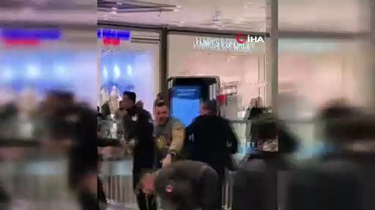 AVM'de 'köpek' kavgası: Güvenlik görevlisi, tartıştığı kişiyi ısırdı