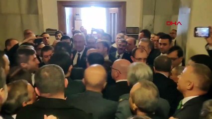 CHP'li milletvekilleri İçişleri Bakanı Yerlikaya'nın önünü kesti