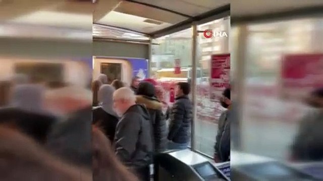 Kendim ettim kendim buldum! İstanbul'da tramvay seferleri pes dedirtti