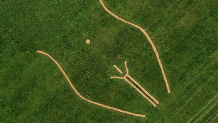 Number of 'crotch circles' appear underneath Luton's flight path