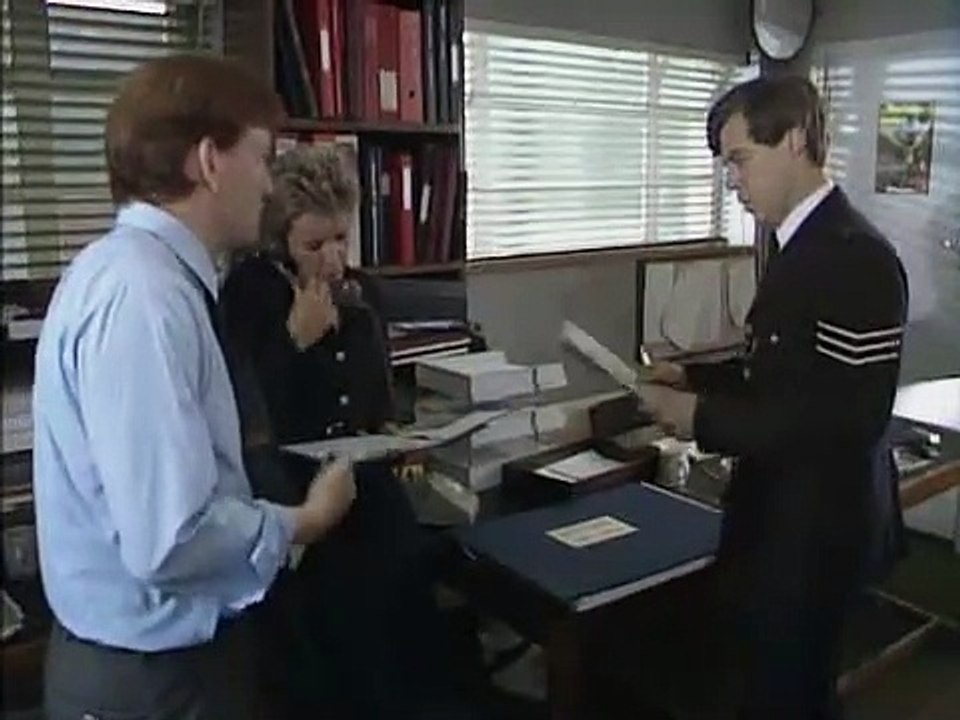 The Bill 1984 - S02E03 - Lost (25 November 1985)