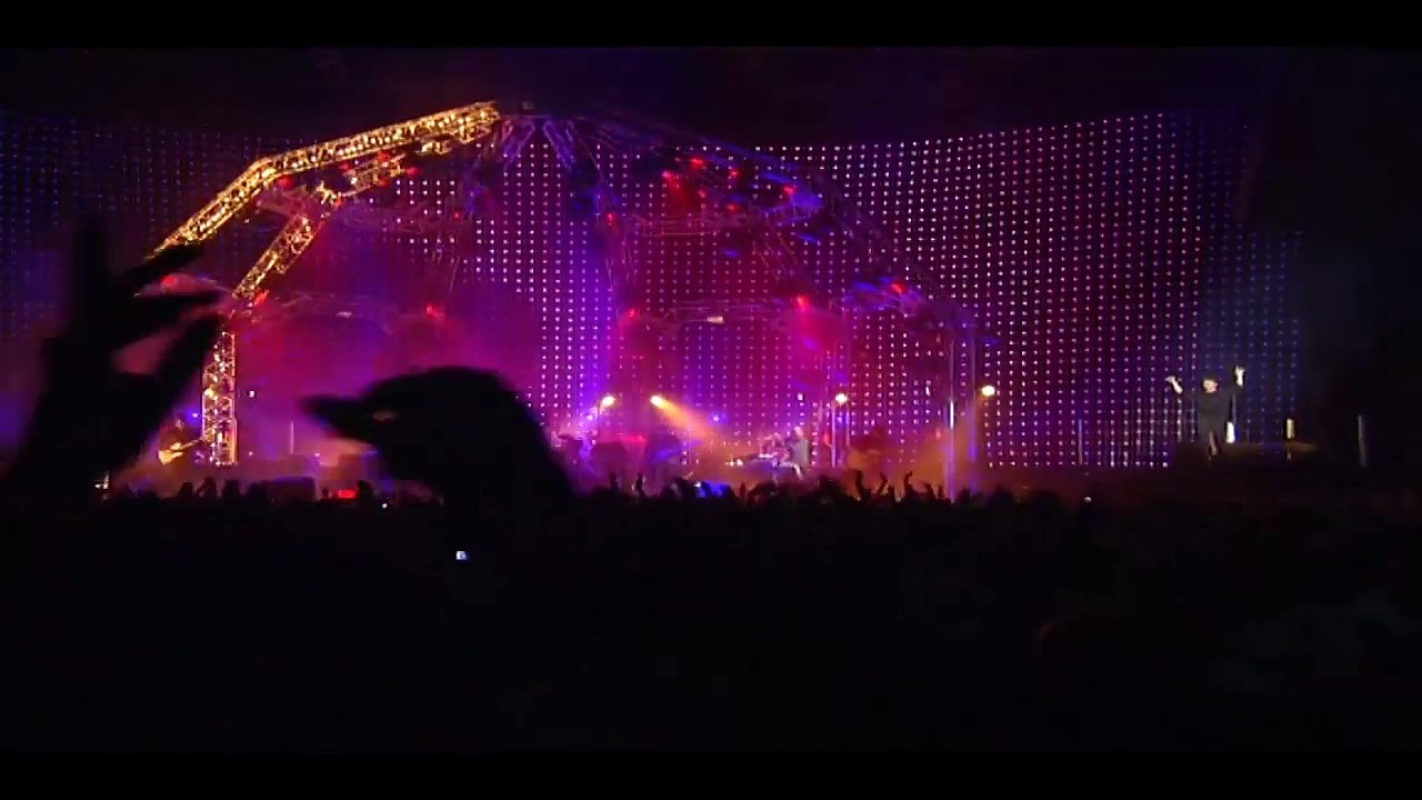 PATRICK BRUEL LIVE — Au café des délices | PATRICK BRUEL LIVE - Des souvenirs...ensemble | Bercy, mai 2007 | BRUEL LIVE