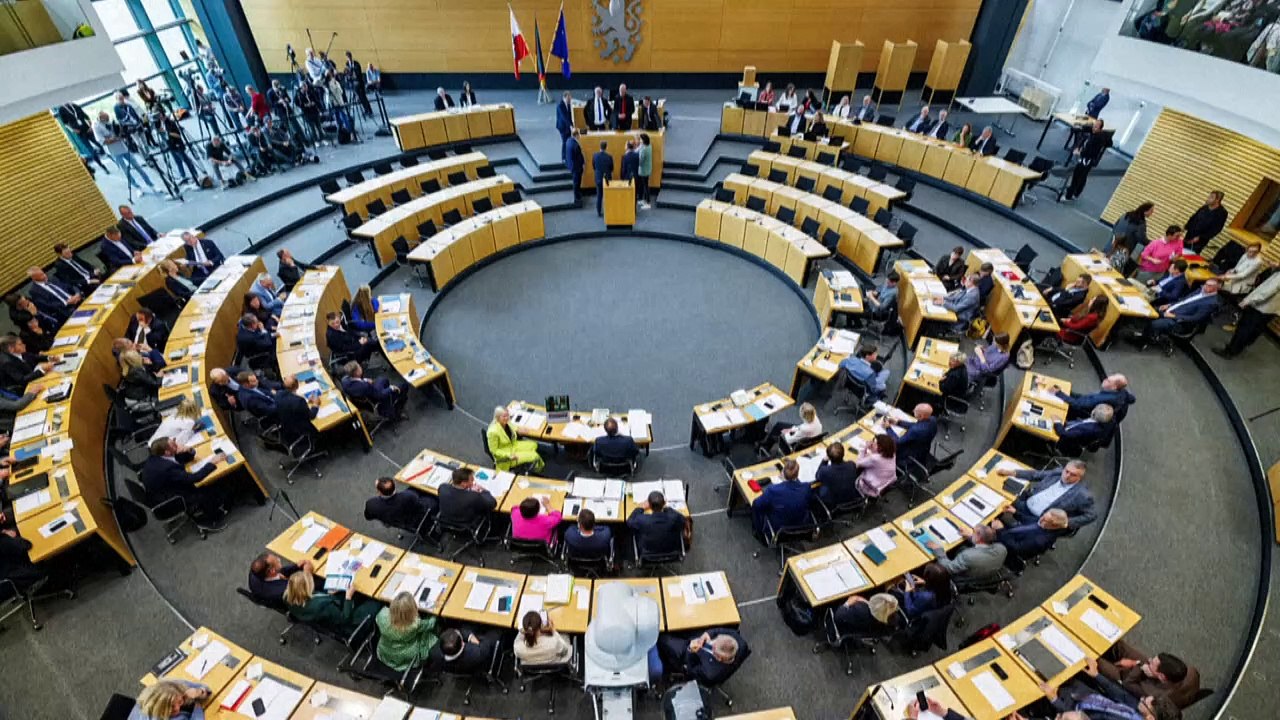Grundsatzeinigung von CDU, BSW und SPD in Thüringen auf Koalitionsvertrag