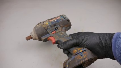 Restauração de chave de impacto sem fio BOSCH GDS 18V-EC 300 ABR