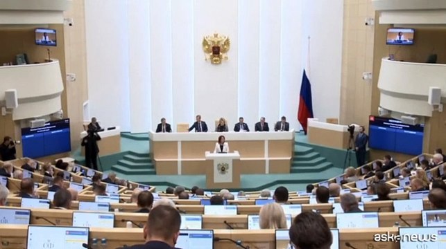 La Russia approva legge che vieta di promuovere la vita senza figli