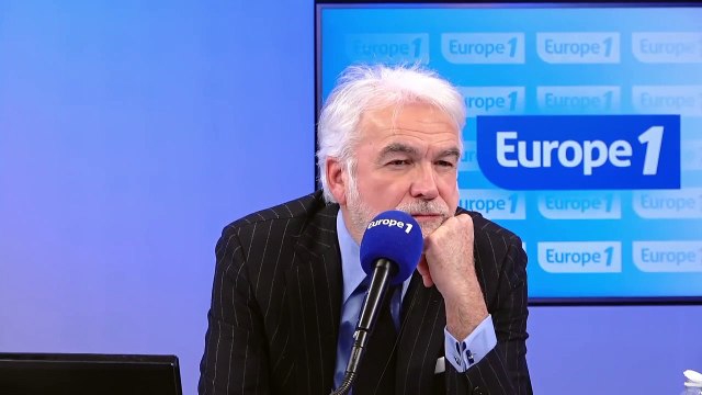 Pascal Praud et vous - Michel Drucker confie que ses parents n'étaient «pas vraiment» fiers de lui à ses débuts