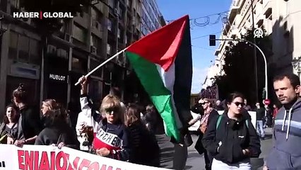 Yunanistan'da işçi ve memurlardan 24 saatlik grev