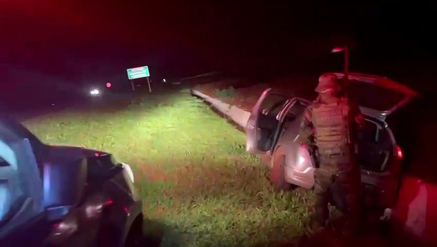 Carro roubado em Santa Terezinha de Itaipu é recuperado pelo BPFron em São Miguel do Iguaçu