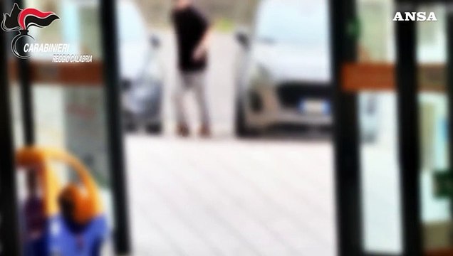 Truffa ad anziana disabile in Calabria, 2 arresti nel napoletano