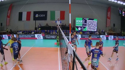 Le Grand Résumé - Saint Nazaire - Perugia