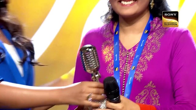 Mayuri Request Shreya Lag Ja Gale_ _ Indian Idol S15 _ Judges Special(1080P_HD)