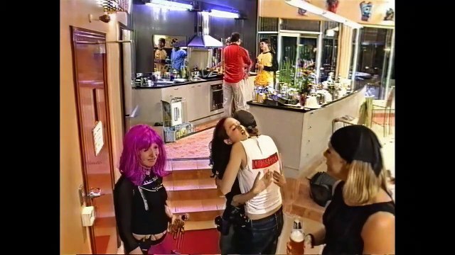 038-Big Brother Australia Season 2,Day 31,Daily Show, Wednesday, 8 May 2002