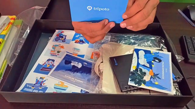 Amazing Gift hamper by @TripotoTravel !! Unboxing