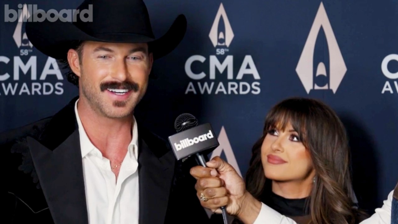 Ella Langley & Riley Green On Performing "you look like you love me," Touring & More | CMA Awards 2024