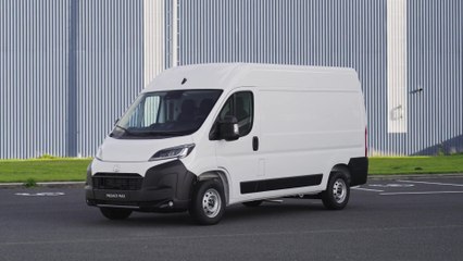 2024 Toyota Proace MAX Comfort H1L2 diesel Design Preview in White