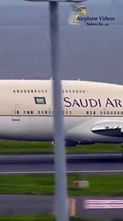 Saudi Airlines Boeing 747 Takeoff _shorts(360P)