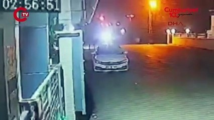 Müteahhidin ofisine Kalaşnikof ile saldırıda bulunup, 300 bin TL istediler